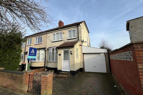 3 bedroom semi-detached house to rent, Dunstable LU5