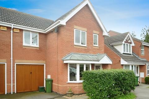 3 bedroom semi-detached house to rent, Buckingham MK18