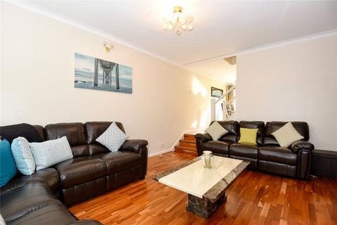 3 bedroom end of terrace house to rent, Ivy Walk, Rickmansworth Road, Northwood, Middlesex, HA6 2QQ