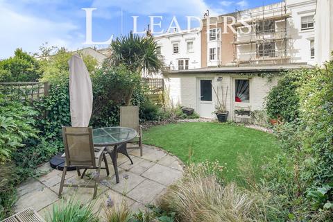 2 bedroom flat to rent, Brunswick Place, Hove, BN3