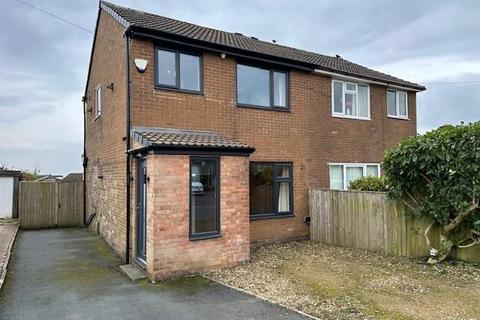 3 bedroom semi-detached house to rent, Norton Drive, Norton Tower, Halifax