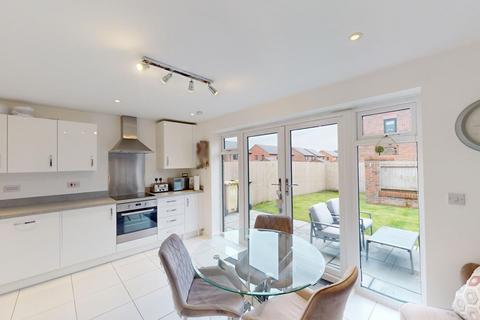 58 Borsdane Way, Westhoughton, Bolton, BL5 3FD