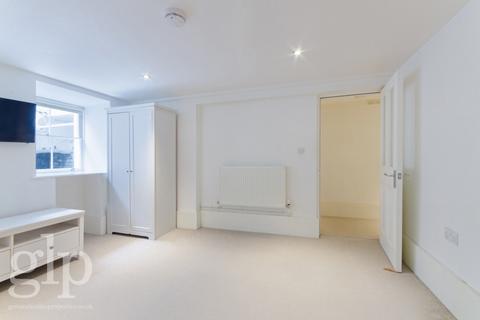 Studio to rent, Nottingham Street, Marylebone, W1U