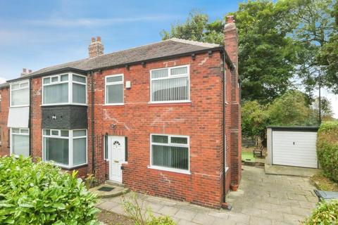 3 bedroom semi-detached house for sale, Westover Avenue, Leeds