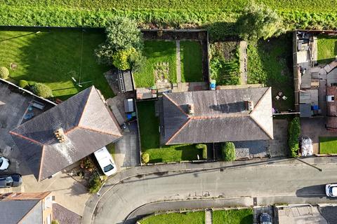 3 bedroom semi-detached house for sale, Kintbury Street, Bamfurlong, Wigan, WN2 5LF