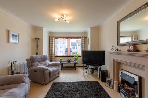105 David Douglas Avenue, Scone, Perth, PH2 6QG