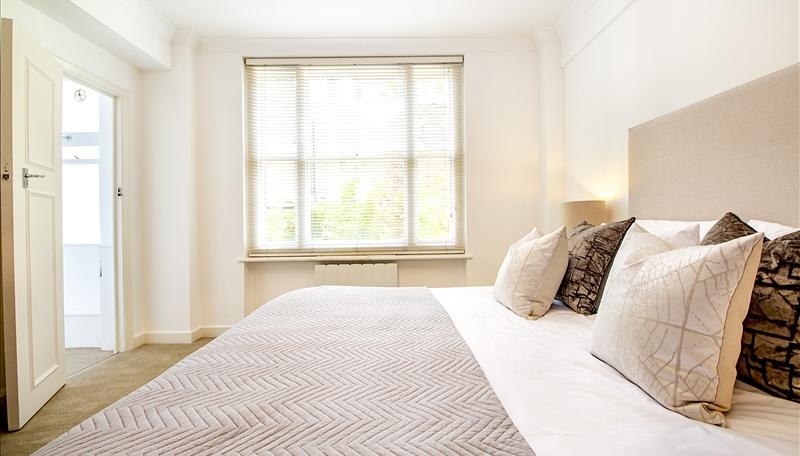 Rlhs1 1 bed apartment london mayfair london uklg p