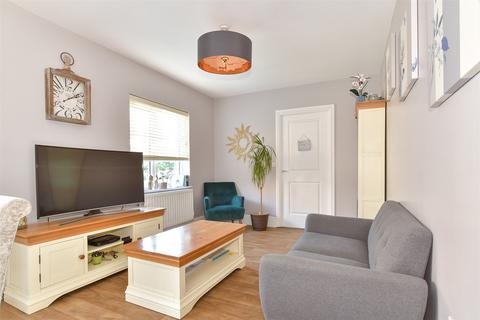18 Germander Avenue, Halling, Rochester, ME2 1FR