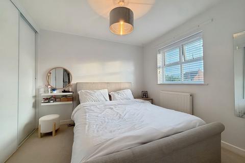 28 Robbins Close, Bradley Stoke, Bristol, BS32 8AS