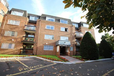 2 bedroom flat to rent, Edgware HA8