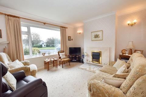 10 Church Close, Waddington, Clitheroe, BB7 3HX