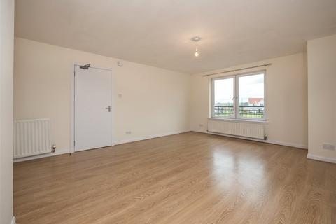 2 bedroom flat to rent, Whitehill Street, Newcraighall, EH21