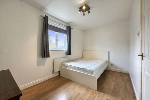 2 Wadsworth Road, Carlisle, CA2 5SF