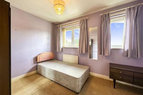 2 Wadsworth Road, Carlisle, CA2 5SF