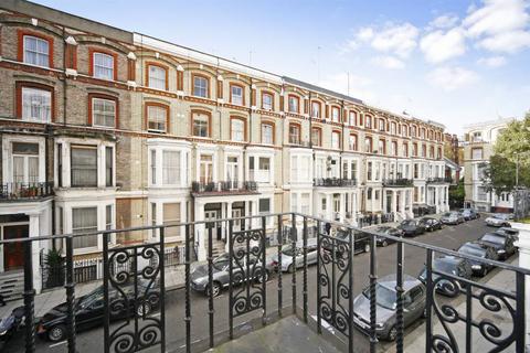 2 bedroom apartment to rent, Cheniston Gardens, London W8