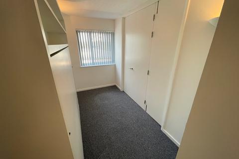 1 bedroom flat to rent, Lumiere Building, 38 City Road East, Southern Gateway, Manchester, M15