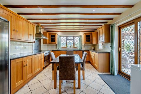 3 bedroom detached house for sale, Brook Lane, Tarporley