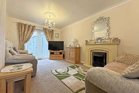 3 bedroom terraced house for sale, Chaucer Avenue, TIPTON, DY4 0SR