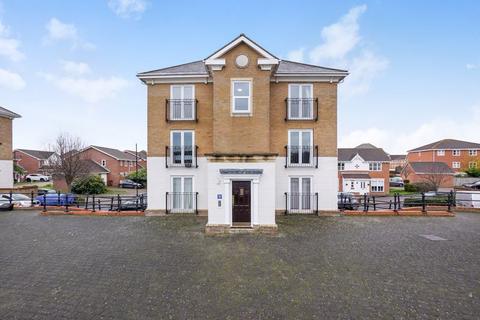 3 bedroom apartment for sale, Goldcrest Drive, St Marys Island, Chatham