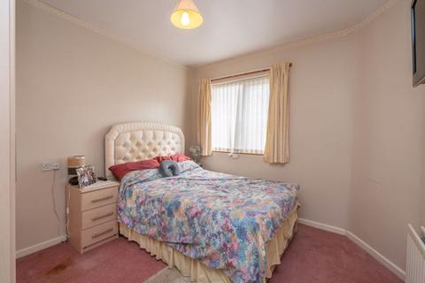 25 Cranbrook Drive, Luton, LU3 3EN