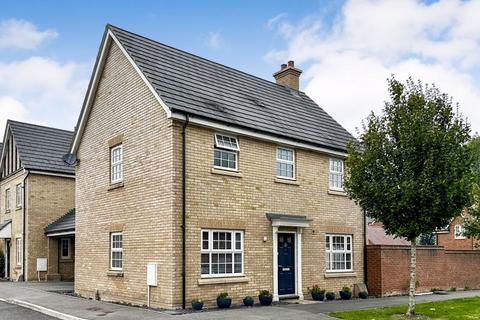 3 bedroom detached house for sale, Badgers Drive, Wantage