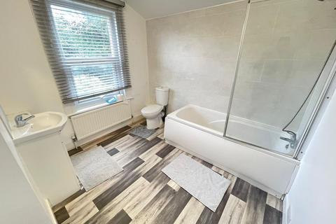 undefined, London E15