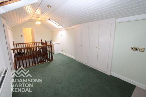 19 Centre Vale, Littleborough, OL15 9EL
