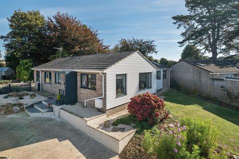 3 bedroom bungalow for sale, Manor Fields, Bridport