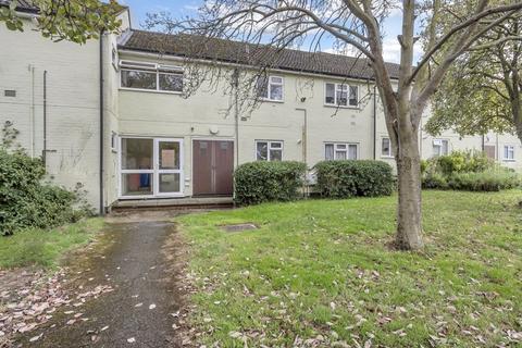 2 bedroom apartment for sale, Meadow Close, Lavenham