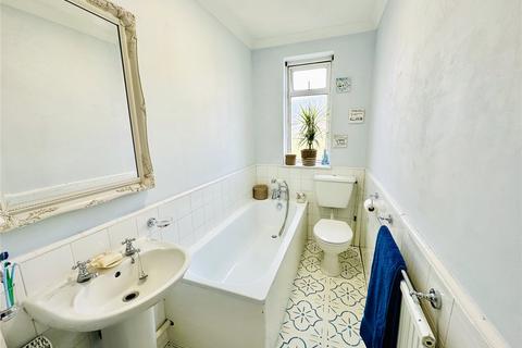 52 Eland Road, Croydon, CR0 4LG
