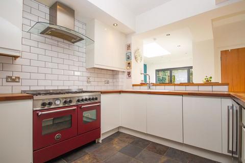 4 bedroom semi-detached house for sale, Drovers Mead, Brentwood CM14