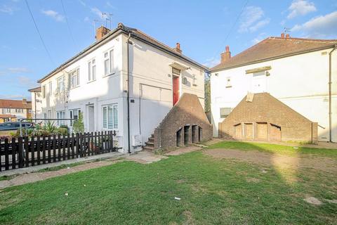 2 bedroom property for sale, Greenway Gardens, Greenford