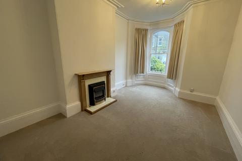 2 bedroom apartment to rent, East Parade, Harrogate, North Yorkshire, HG1