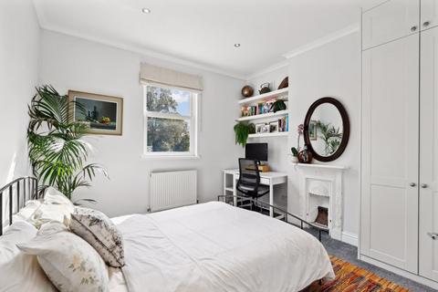 3 Dawson Road, Kingston Upon Thames, KT1 3AU