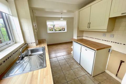 3 bedroom semi-detached house for sale, Erw Deg, Acrefair