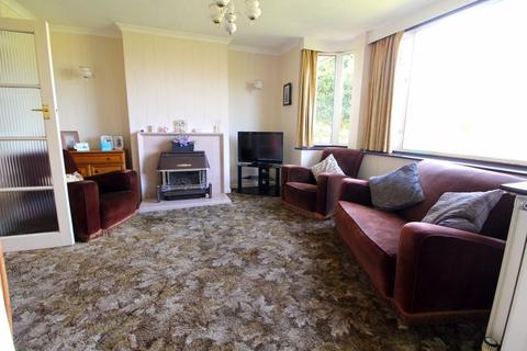 3 bedroom bungalow for sale, Robel Avenue, Frampton Cotterell