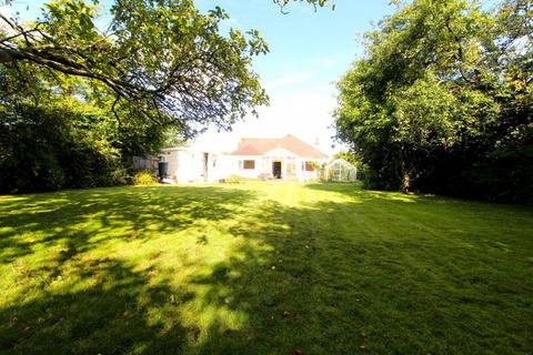 3 bedroom bungalow for sale, Robel Avenue, Frampton Cotterell