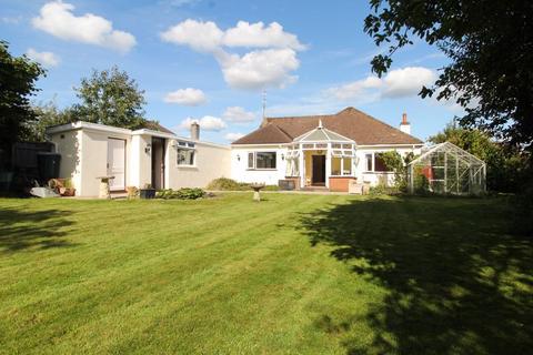 3 bedroom bungalow for sale, Robel Avenue, Frampton Cotterell