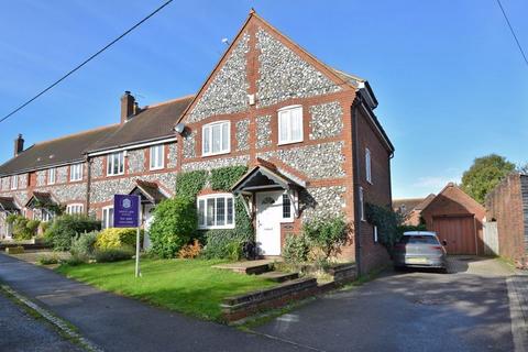 5 bedroom semi-detached house for sale, Watlington Road, Lewknor