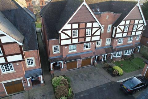 4 bedroom terraced house for sale, Gannaway, Station Road, Knowle, Solihull