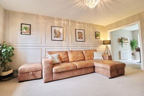 4 bedroom townhouse for sale, Hill Top Road, Manchester M28