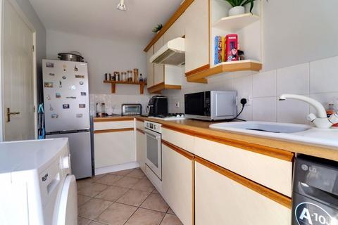 2 bedroom end of terrace house for sale, Penzance Way, Stafford ST17