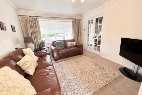 3 bedroom detached house for sale, Hoylake Drive, Oldbury B69