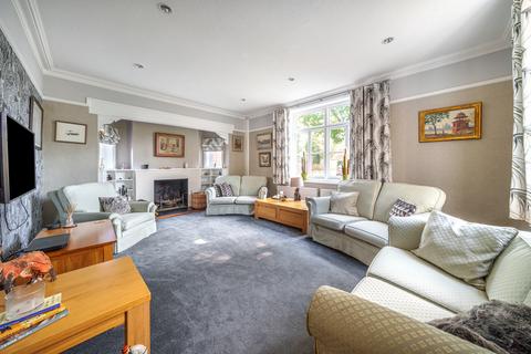 5 bedroom detached house for sale, Latchmoor Grove, Chalfont St. Peter, Gerrards Cross, Buckinghamshire, SL9