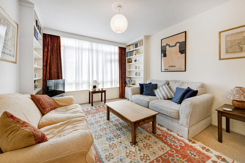 Lesley Court, 23-33 Strutton Ground... 2 bed flat - £550,000