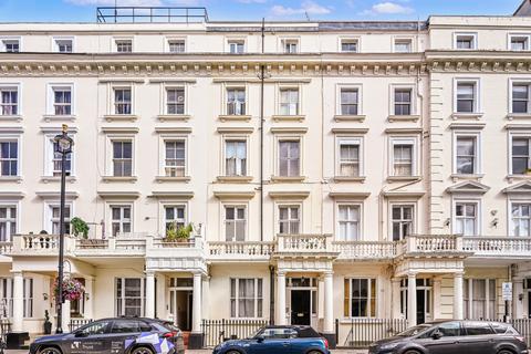 Studio for sale, Belgrave Road, London, SW1V