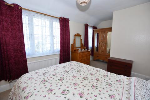 9 Manor Road, Camborne, TR14 7EE