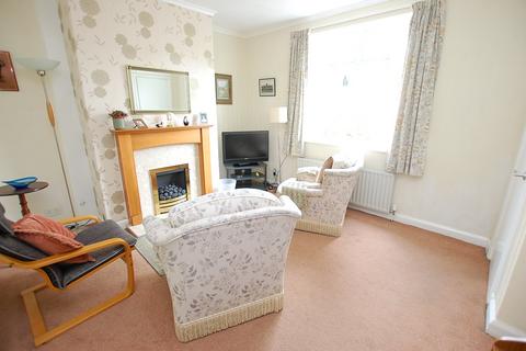 2 bedroom end of terrace house for sale, Ripon Street, Greater Manchester OL6