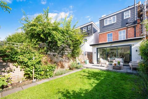 3 bedroom semi-detached house for sale, Vale Road North, Surbiton KT6