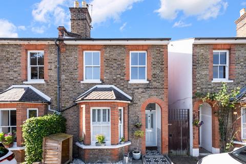 3 bedroom semi-detached house for sale, Vale Road North, Surbiton KT6